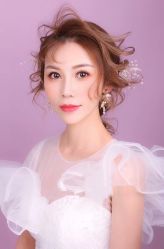 -小乐化妆美甲半永久培训学校