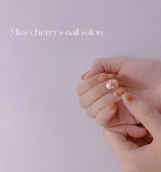 -花系美·美甲美睫精品店