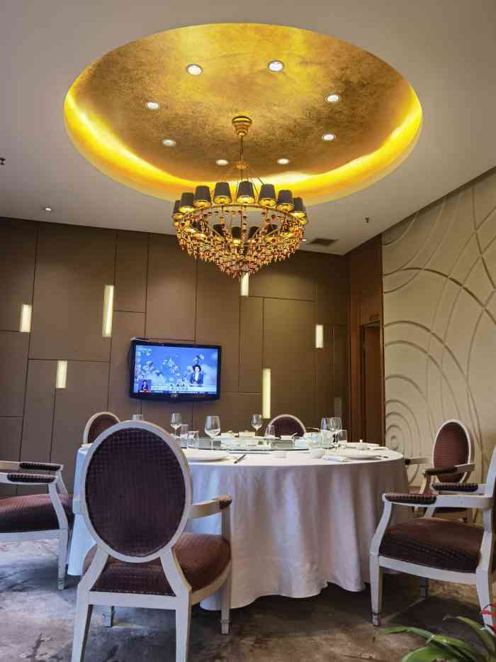 楼上楼家宴馆(下南大街店)-"166当时和老师一起去吃饭,从武侯祠导航