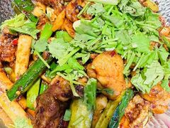 干锅牛蛙-老五烧烤(盘金华府总店)