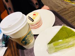 -星巴克臻选(南京金茂览秀城店)