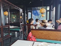 大堂-柳莺湖上·湖景餐厅·江南菜(西湖店)