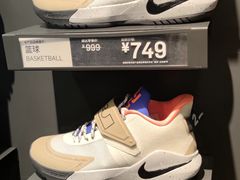 -NIKE上海青浦优选体验店