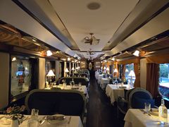 -火车头法国西餐厅