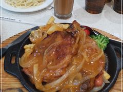 -香港新发烧腊茶餐厅(水围店)