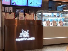 -奈雪的茶(青岛卓悦里INTOWN店)