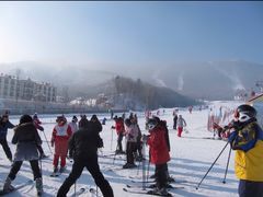 -亚布力新体委滑雪场