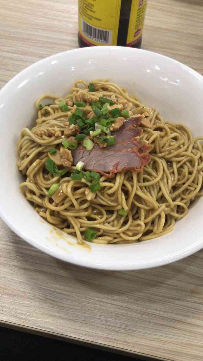 潮汕酥面-"很正宗的一家潮汕小吃店 店老板是夫妻两人.