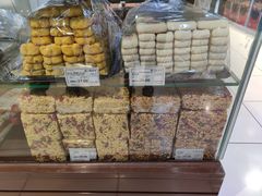 -家乐福(四元桥购物中心店)