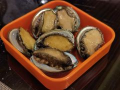 -大中华希尔顿酒店-念自助餐·嗨啤·小龙虾