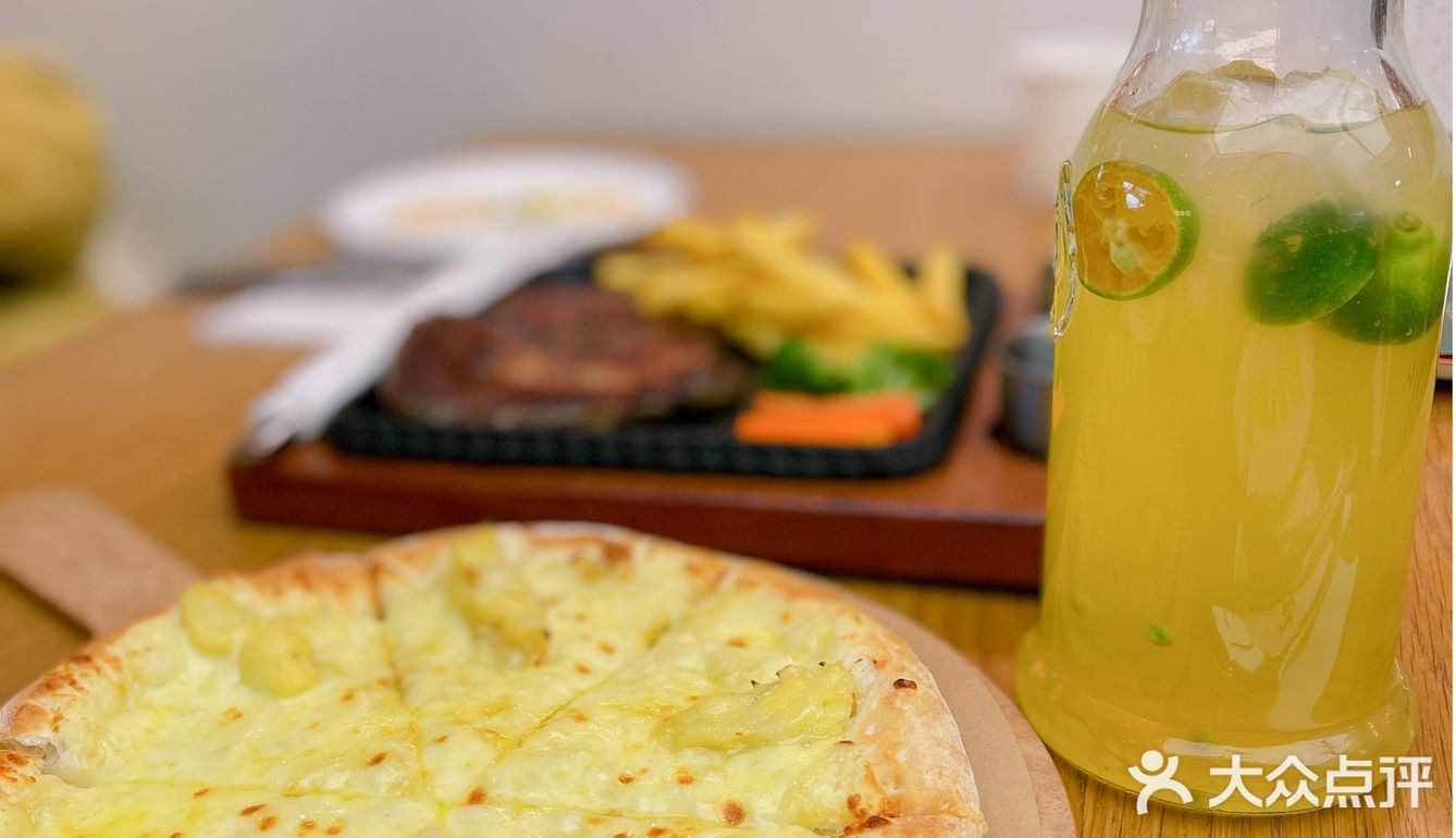 ️️️ 店里的生意超级火爆，建议大家可以早点去哦