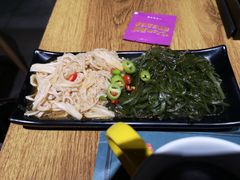 -八月美食小馆(银泰城总店)