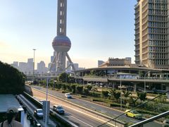 -陆家嘴空中步行连廊