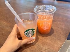 -星巴克(深圳宝安泰华店)