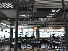 -ROAST coffee & eatery