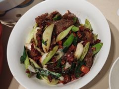 大蒜叶炒香肠-口味堂(惠济路店)