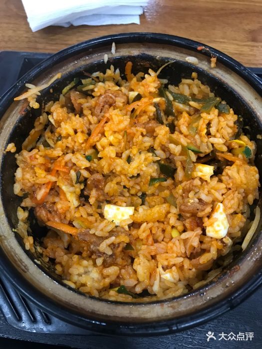 韩式石锅拌饭鸡柳拌饭图片