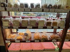 -红宝石·鲜奶小方(长阳店)