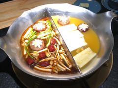 -湊湊火锅·茶憩(上海合生汇店)