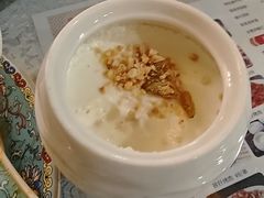 -汗腾格里·风味餐厅(新疆驻京办店)