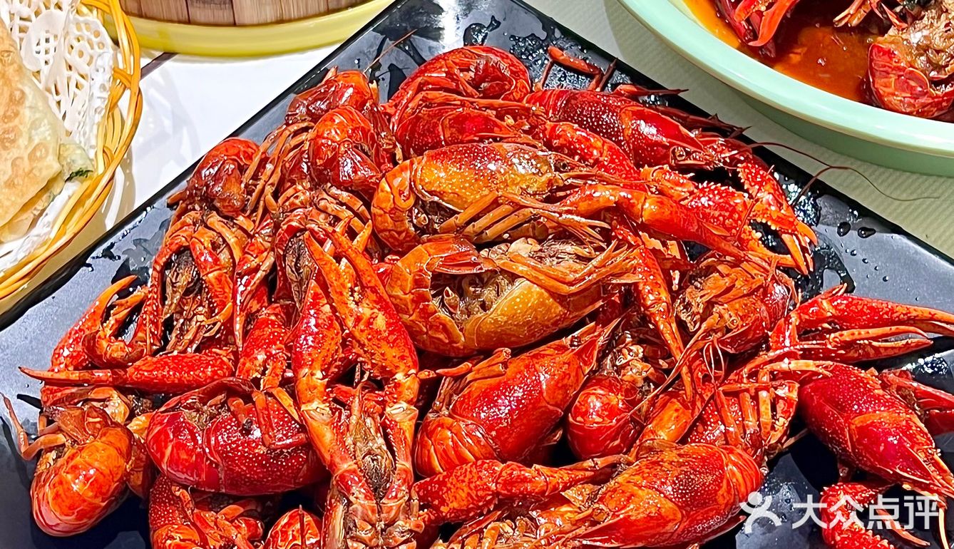 不愧是不到饭点就排队的老牌夜宵店！！