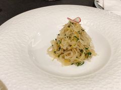 青柠蜇皮-沈灶河豚宴·河豚融合餐厅(汉中路店)