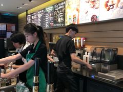 -星巴克(广州中华广场B1层店)
