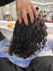 -镁连社·美联社