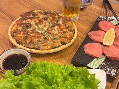 海鲜煎饼-炼火烤肉店
