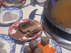 -李姑婆鲜切牛肉火锅自助(凤城二路店)