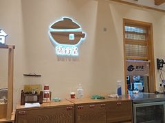 -煲仔皇腊味煲仔饭(经四万达店)