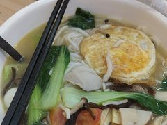 -蒙自源米线大王(花园城商场店)