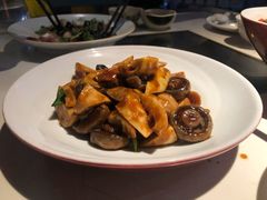 -京味斋·北京烤鸭(华威桥北工大店)