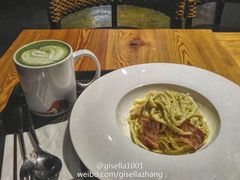 -Who乎coffee&bar