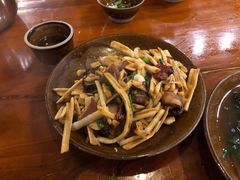 春笋腊肉-苗湘食府(十年店)