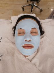 -苗方清颜专业祛痘