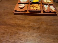 -银米·云南传统过桥米线(双廊黑金冠店)