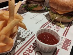 -The Habit Burger Grill 哈比特汉堡(爱琴海店)