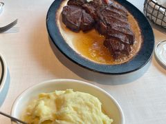 -Wolfgang’s Steakhouse 沃夫冈牛排馆(上海白玉兰广场店)
