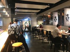 大堂-喜茶(上海正大广场店)