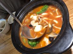 番茄汤牛肉剪刀面-九毛九西北菜(大东海店)