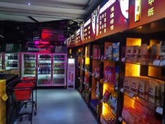 -GAGA主题量贩式KTV平价店(工大店)