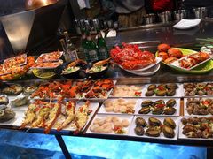 -六合夜市