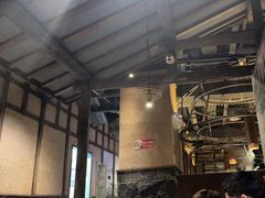 -哥老官重庆美蛙鱼头(西湖银泰十一哥店)