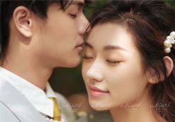 -易摄影婚纱摄影工作室