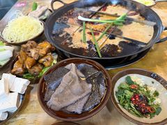 -正南齊北重庆老火锅(光华村直营店)