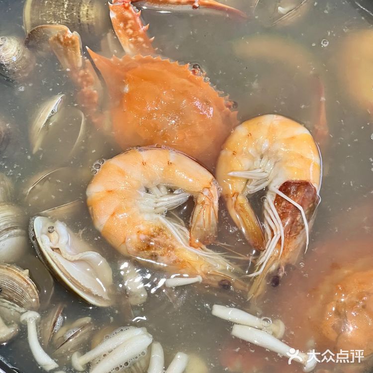 来大连旅游怎么能不尝尝海鲜面