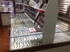 一角-华彬眼镜专业渐进配镜(潘家园店)