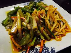 炒豆皮-土桥手掌鸡·26年灌县老味道(都江堰店)