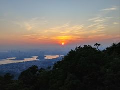 -紫金山山顶公园